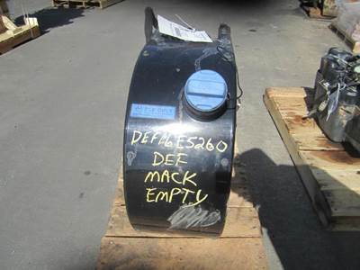 Mack Pinnacle CXU613 DEF Tank for a Mack CXU613