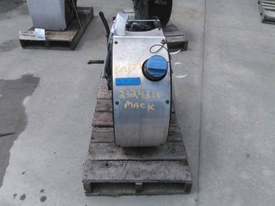 Mack Pinnacle CXU613 DEF Tank for a Mack CXU613