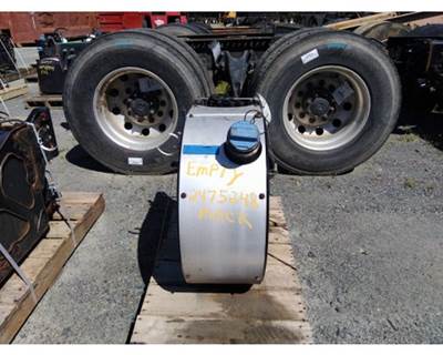 Mack Pinnacle CXU613 DEF Tank for a Mack CXU613