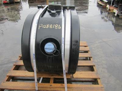 Peterbilt 337 DEF Tank