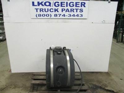 Peterbilt 337 DEF Tank