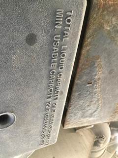 Peterbilt 386 DEF Tank