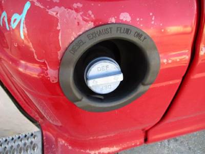 Peterbilt 386 Left DEF Tank