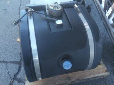 Peterbilt 567 DEF Tank