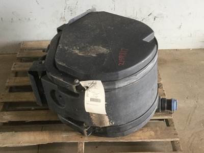 Peterbilt 579 DEF Tank