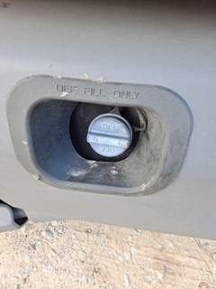 Peterbilt 579 DEF Tank