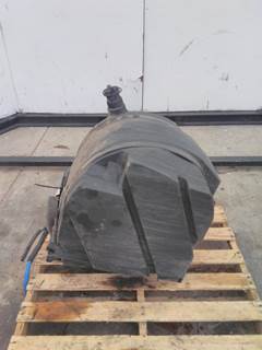 Peterbilt 579 DEF Tank