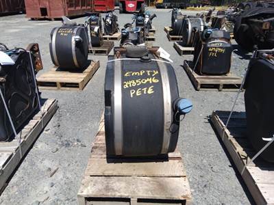 Peterbilt 579 DEF Tank