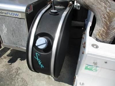 Peterbilt 579 Left DEF Tank