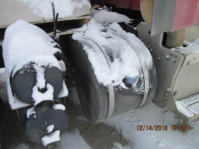 Peterbilt 579 DEF Tank