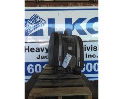 Peterbilt 579 DEF Tank