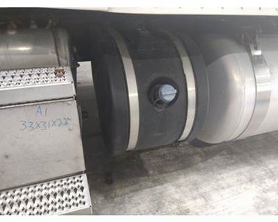 Peterbilt 579 DEF Tank