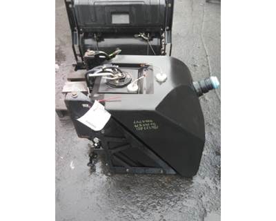 Peterbilt 579 DEF Tank
