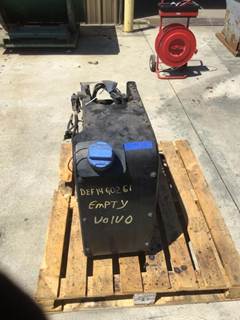 Volvo VNL DEF Tank