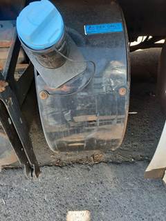 Volvo VNL DEF Tank