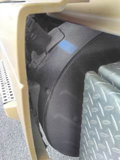 Volvo VNL Left DEF Tank