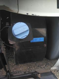 Volvo VNL DEF Tank