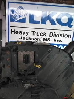 Volvo VNL Left DEF Tank