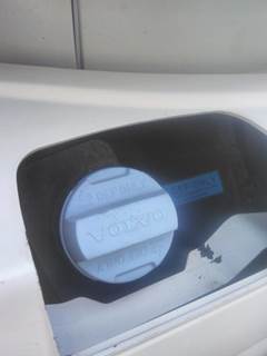 Volvo VNL Left DEF Tank