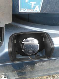 Volvo VNL Left DEF Tank