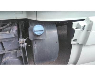 Volvo VNL Left DEF Tank