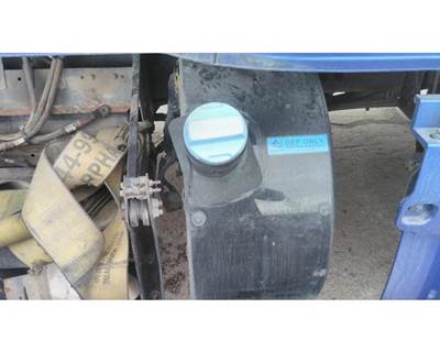 Volvo VNL Left DEF Tank