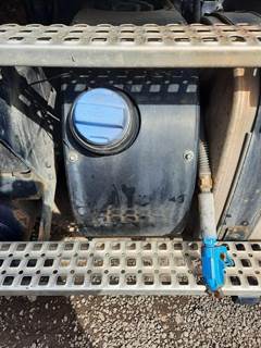 Volvo VNM DEF Tank