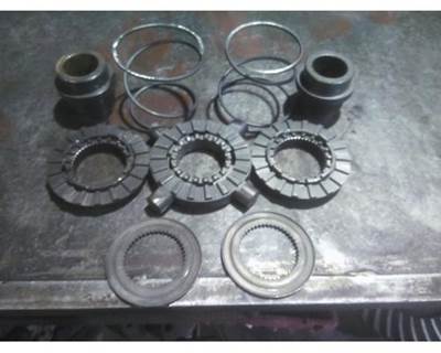 Eaton-Spicer No Spin Assembly 39 Spline Axles, Part # 2505652C91