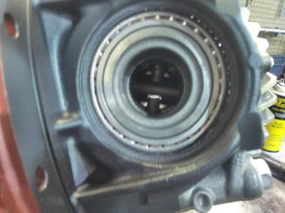 Detroit RTL40-NFDFR228 Front Differential