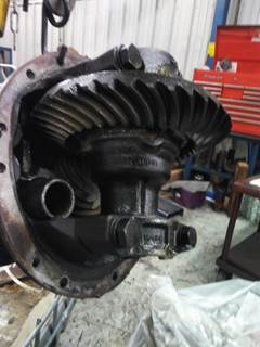 Eaton-Spicer D40155R279 Front Differential