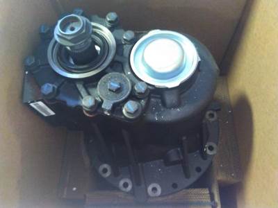Eaton-Spicer D40156R355 Front Differential