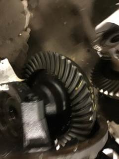 Eaton-Spicer D46170R538 Front Differential