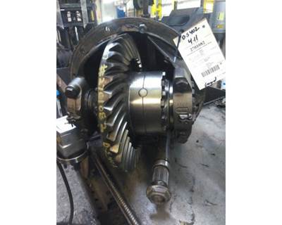 Eaton-Spicer DS402R411 Front, Rear Differential Assembly