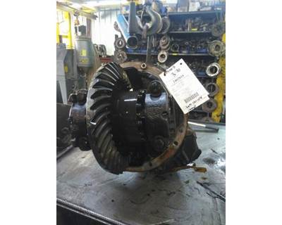 Eaton-Spicer Front Differential for a Eaton-Spicer DS405R370