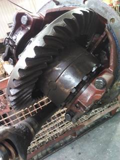 Eaton-Spicer DS461PR456 Front Differential