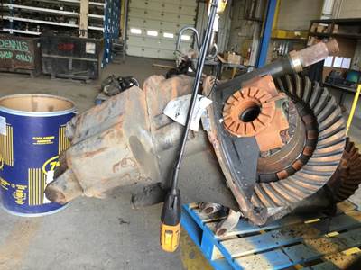 Eaton-Spicer DS466PR543 Front Differential