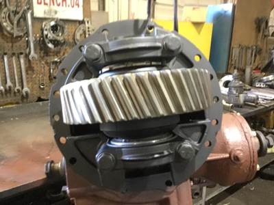 Mack CRD150R504 Front Differential