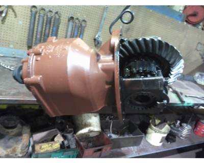 Meritor-Rockwell MD2014XR285 Front, Rear Differential Assembly