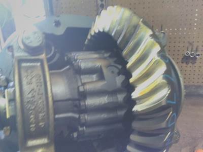 Meritor-Rockwell MDL2014XR264 Front Differential