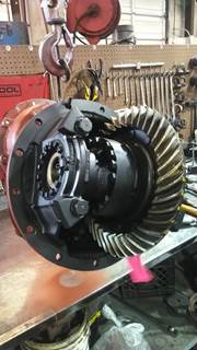 Meritor-Rockwell Front Differential for a Meritor-Rockwell SQ100PFR390