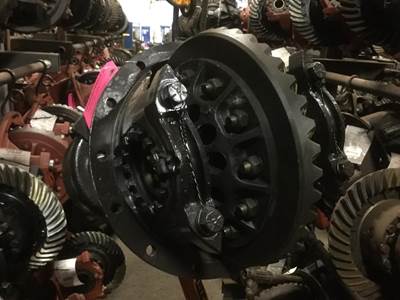 Meritor-Rockwell SQHDFR488 Front Differential
