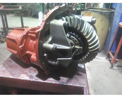 Paccar Front Differential for a Paccar MV2014PR264