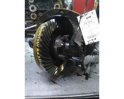 Dana/IHC RA351RR614 Rear Differential for a Dana-Ihc RA351RR614