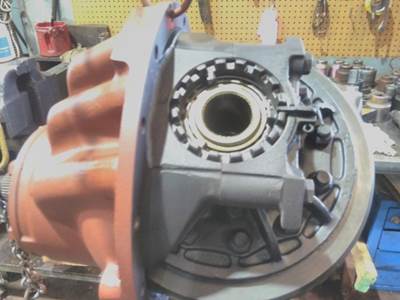 Dana/IHC RA39R557 Rear Differential for a Dana-Ihc RA39R557