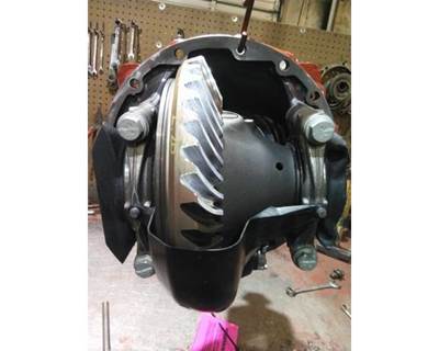 Detroit RT40-NFDRR228 Rear Differential