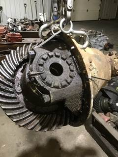 Eaton-Spicer 15201R633 Rear Differential