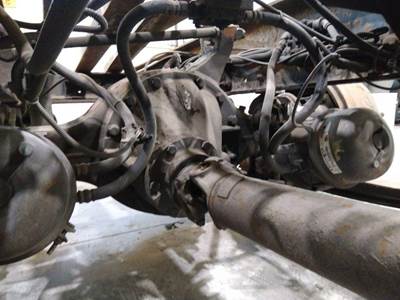 Eaton-Spicer 17060SR308 Rear Differential for a Eaton-Spicer 17060SR557