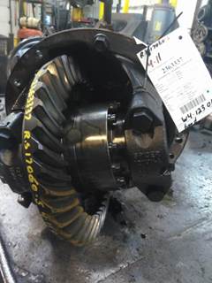 Eaton-Spicer Rear Differential for a Eaton-Spicer 17060SR411