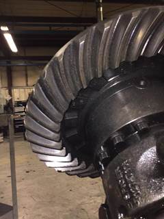 Eaton-Spicer 17060SR529 Rear Differential