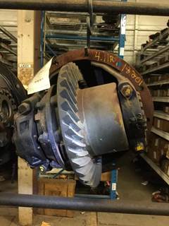 Eaton-Spicer 17220R657 Rear Differential